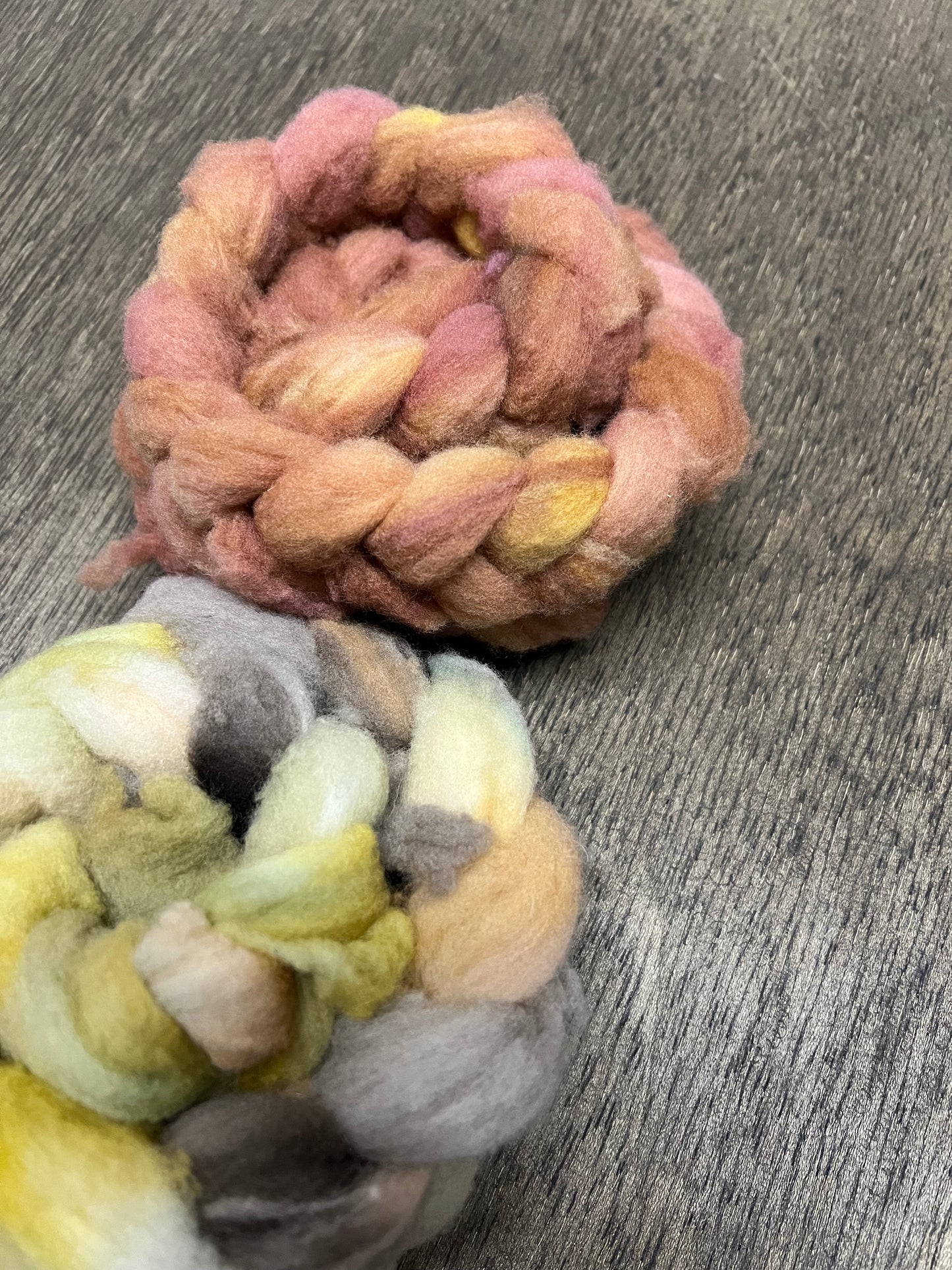 Hand Dyed Spinning Fibre Alberta Targhee NON Superwash Wool 50 gram or 100 gram