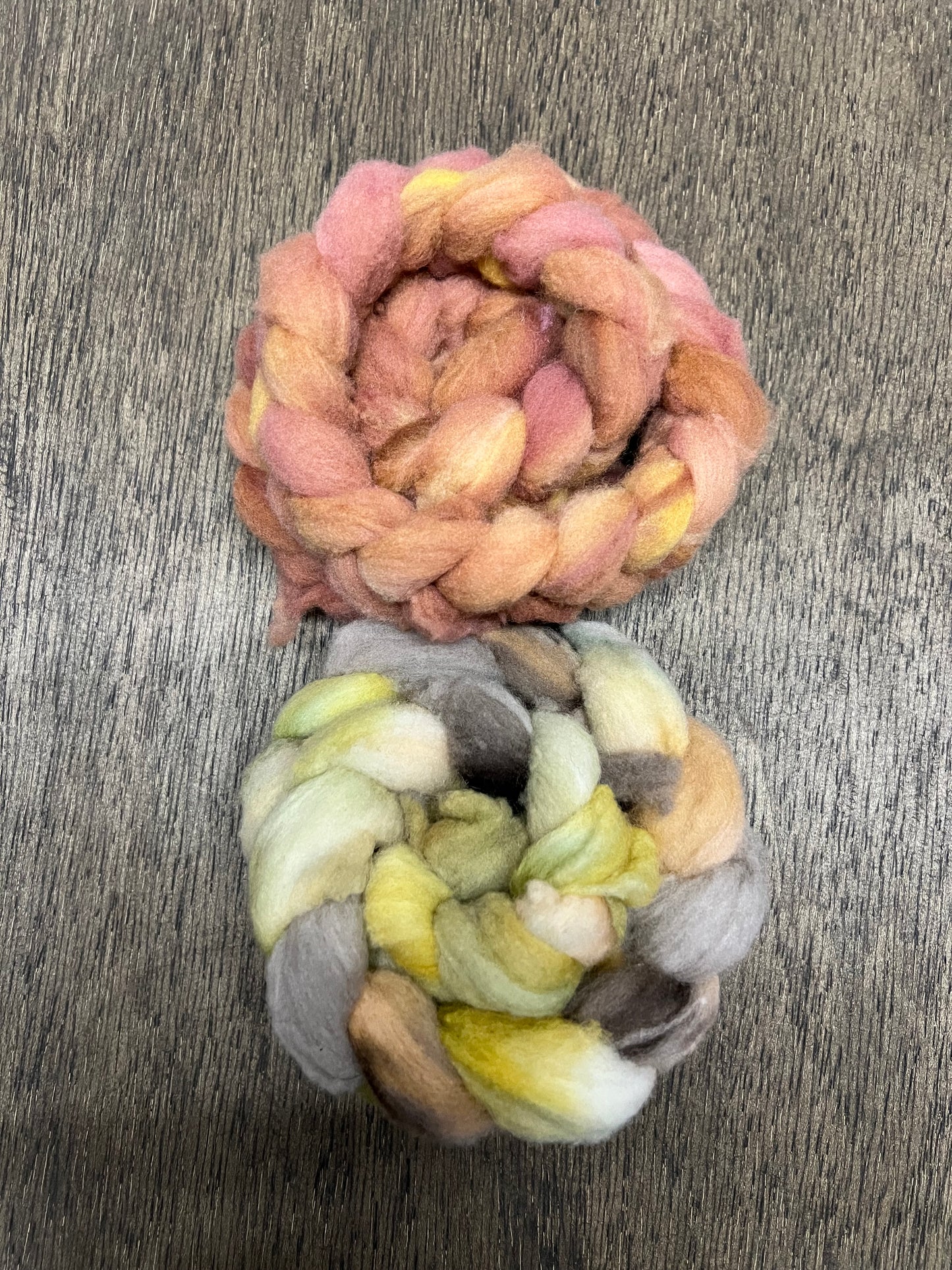 Hand Dyed Spinning Fibre Alberta Targhee NON Superwash Wool 50 gram or 100 gram