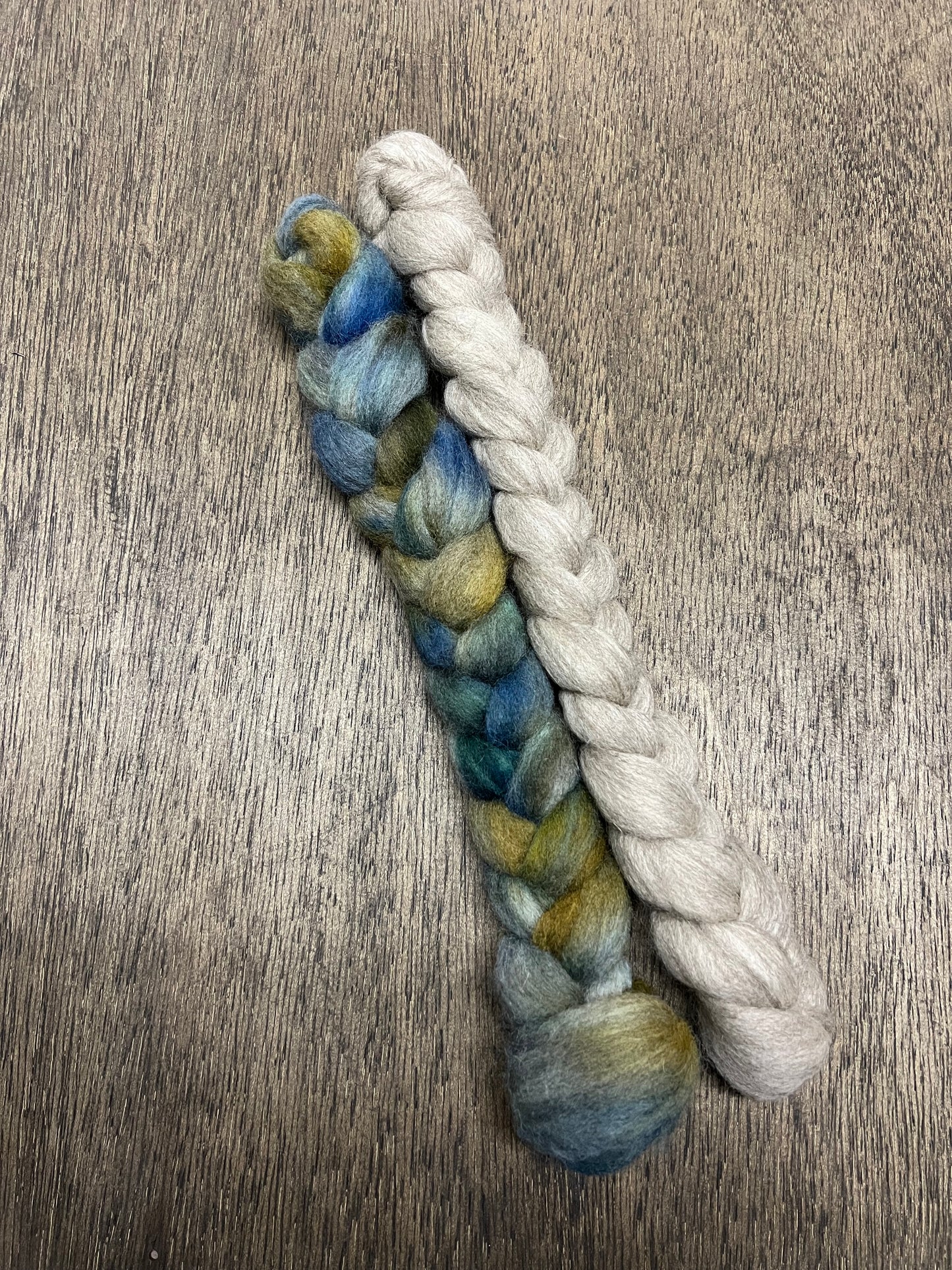 Hand Dyed Spinning Fibre Corriedale Cross Roving Non Superwash 2x50 grams
