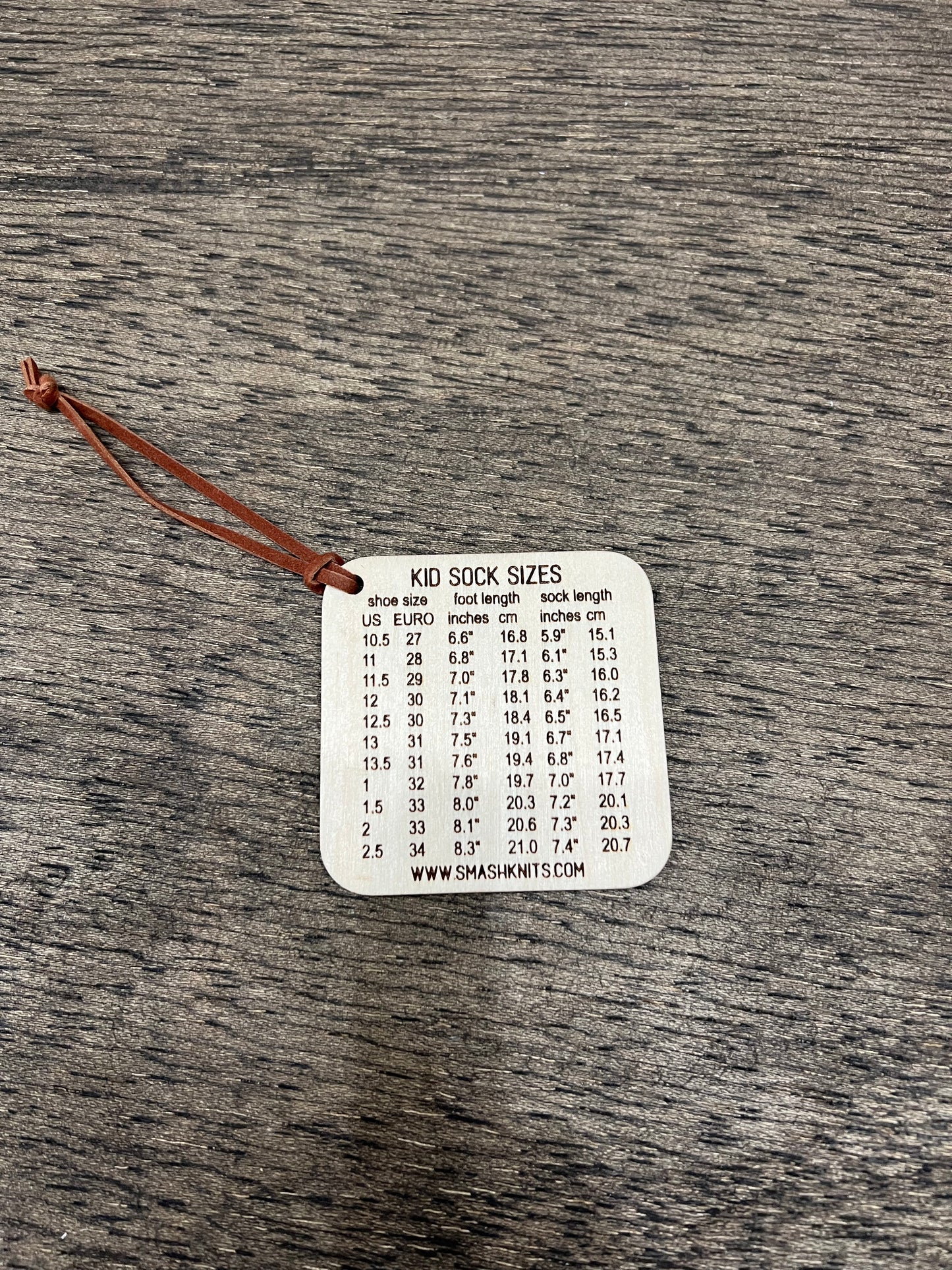 Wooden Knitter Reference Tool - kiddo sock sizes
