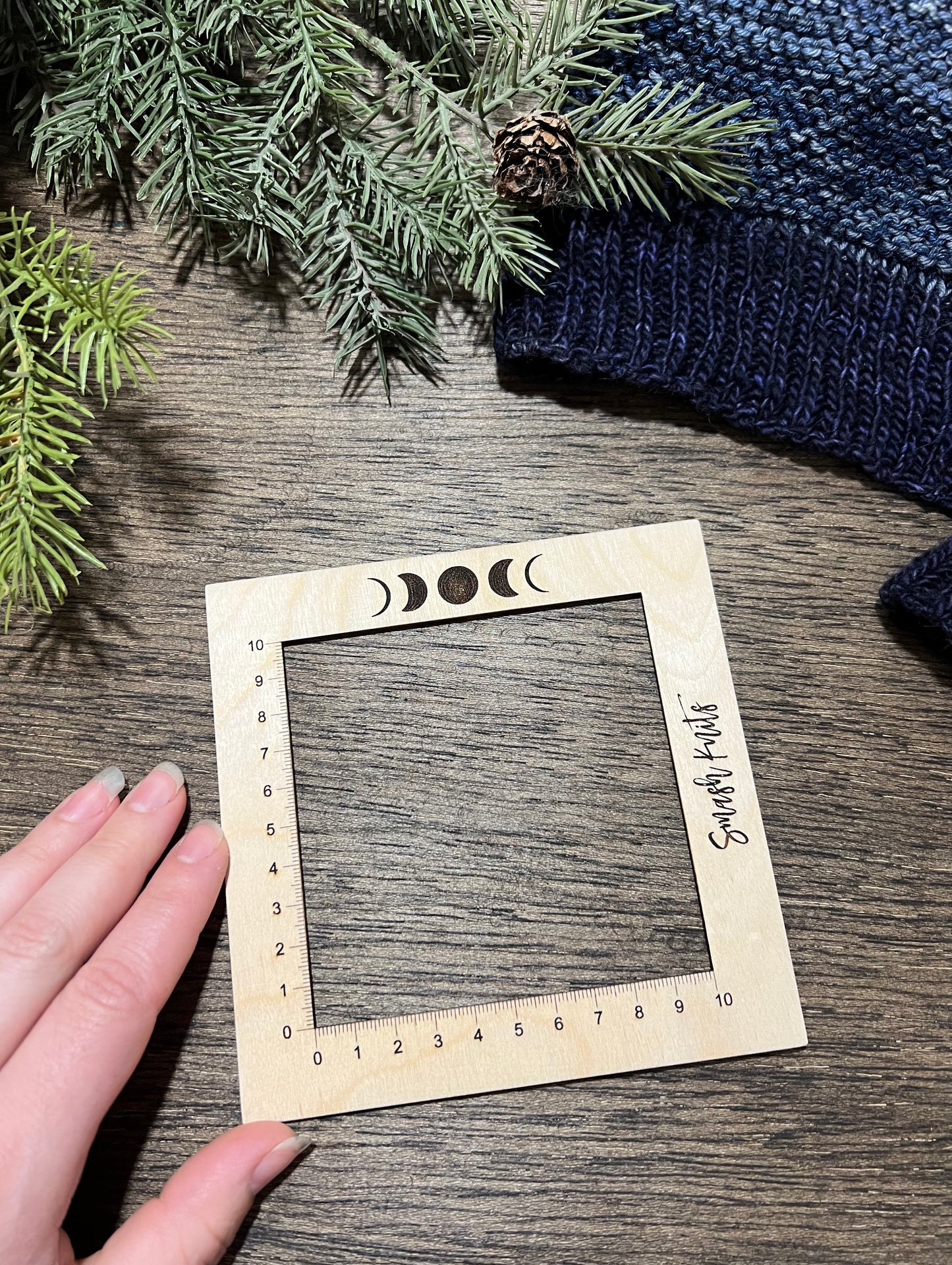 Wooden Knitting and Crochet Square Gauge Ruler