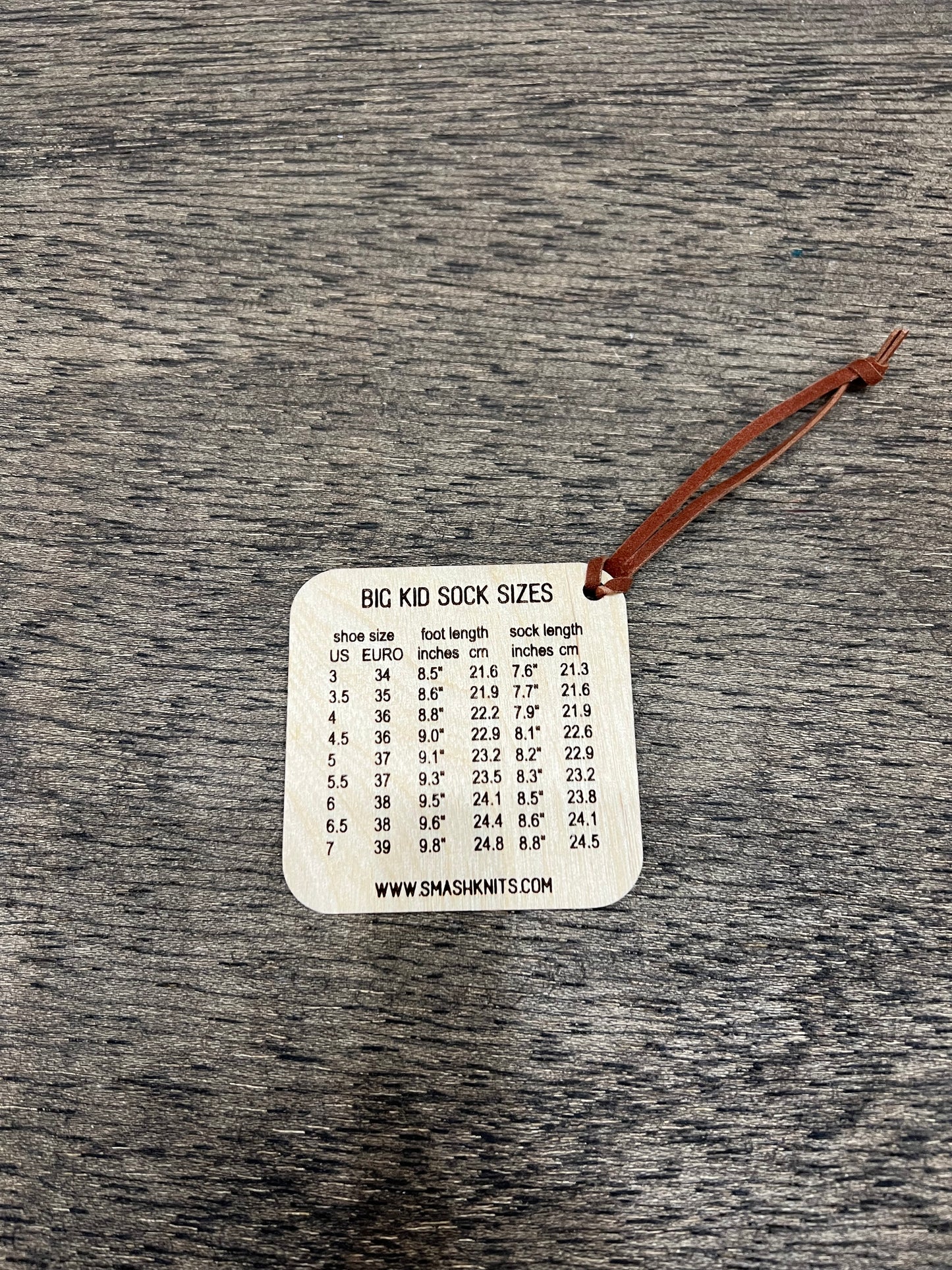 Wooden Knitter Reference Tool - kiddo sock sizes