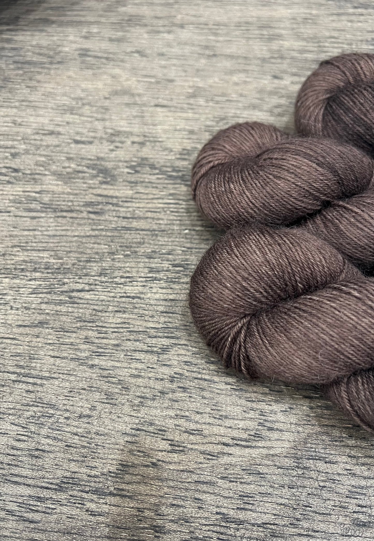 PINECONE - Brown Warm Tonal Straight Up Sock