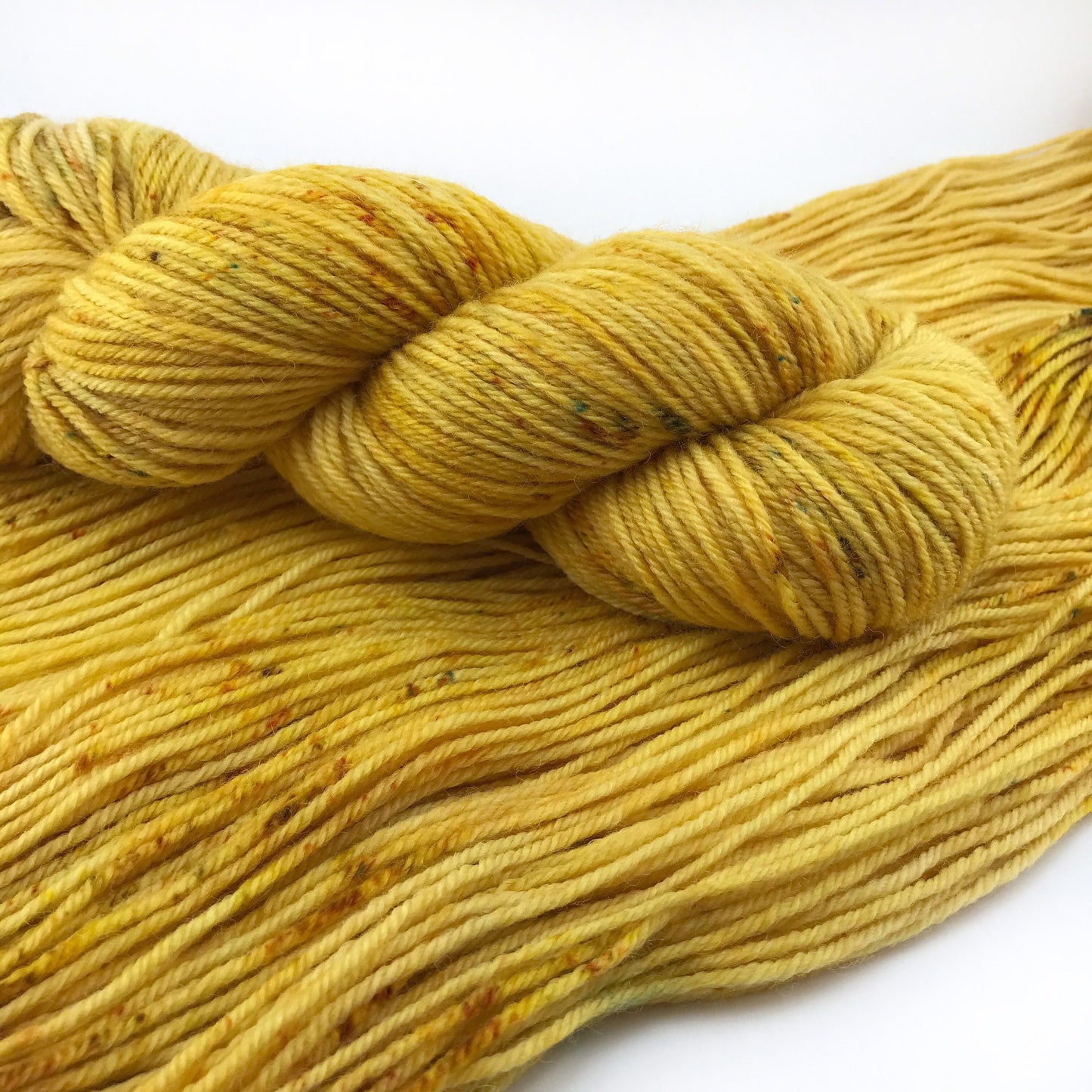 SUNFLOWER - Yellow Golden Brown Mustard Speckled DK