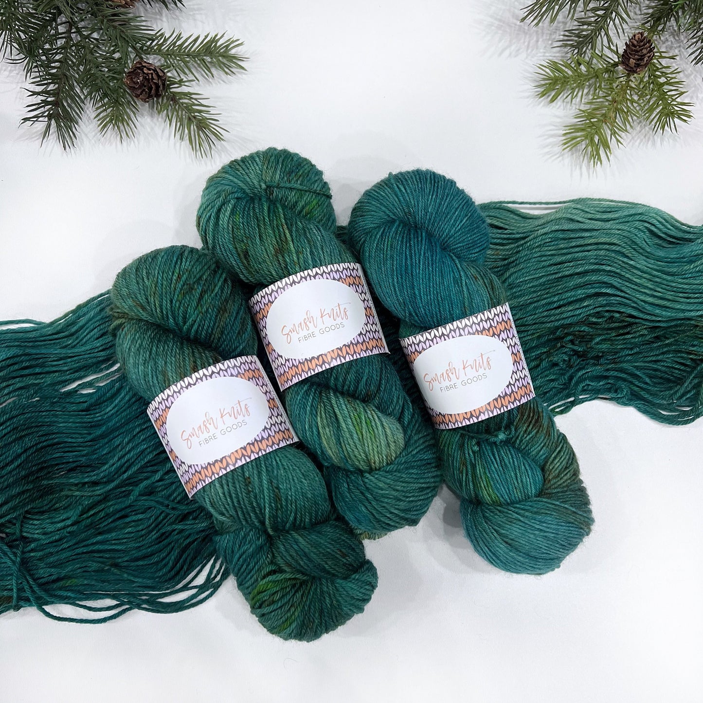 MONSTERA - Green Emerald Lime Olive Brown Speckled DK