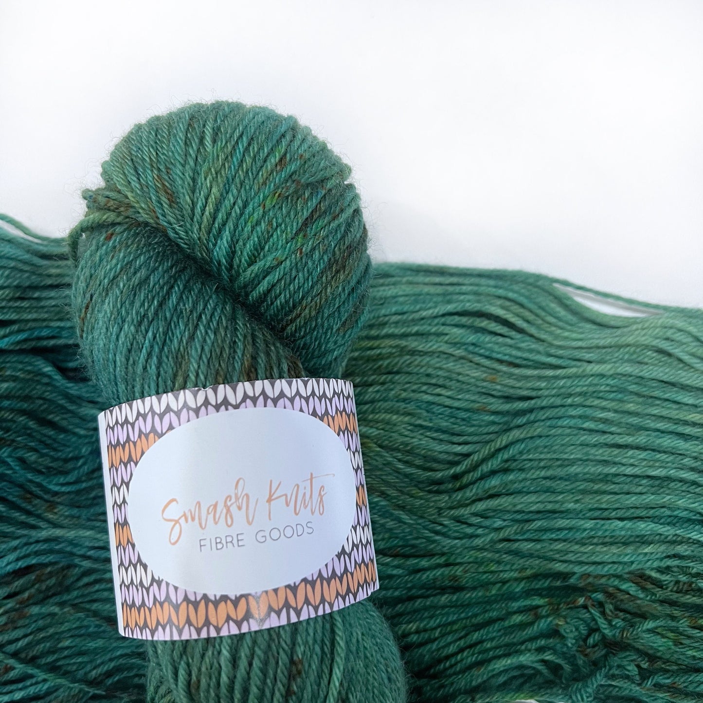 MONSTERA - Green Emerald Lime Olive Brown Speckled DK