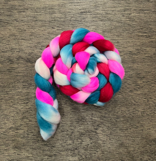 PINK RED TEAL Hand Dyed Spinning Fibre Superwash Merino Wool