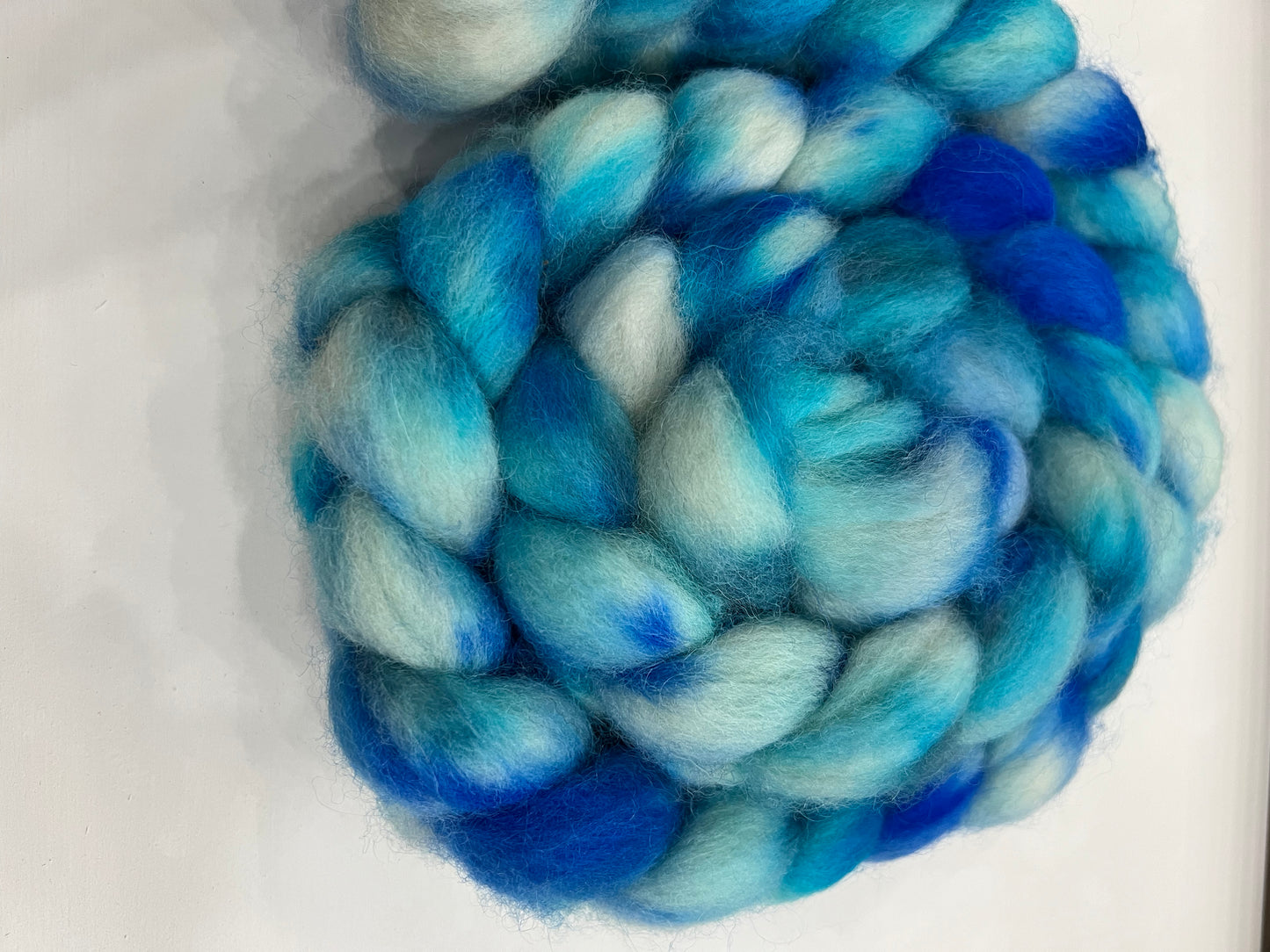 BLUES Hand Dyed Spinning Fibre BFL Top Non Superwash