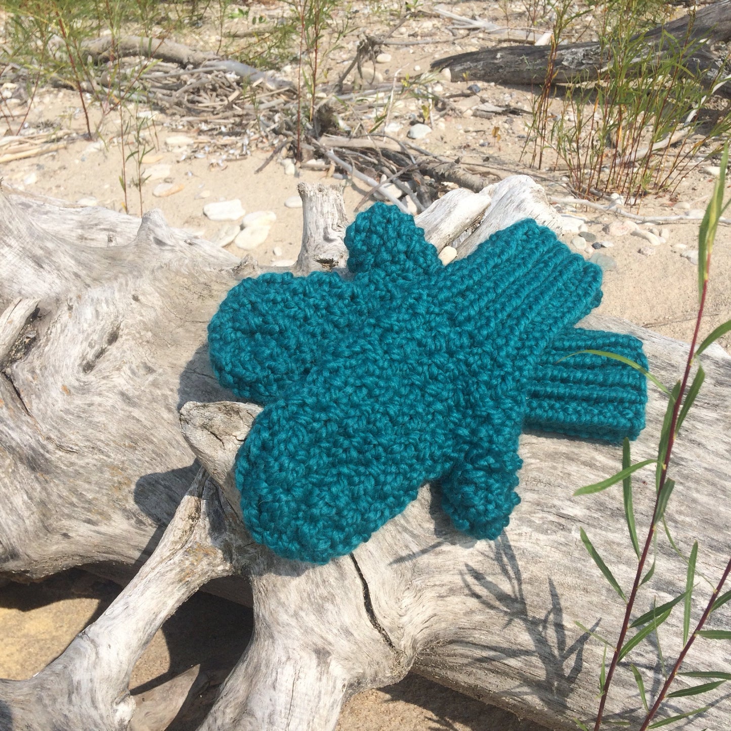 Chunky Knit Mittens Pattern: Manitoba Moss Stitch (PDF Pattern)