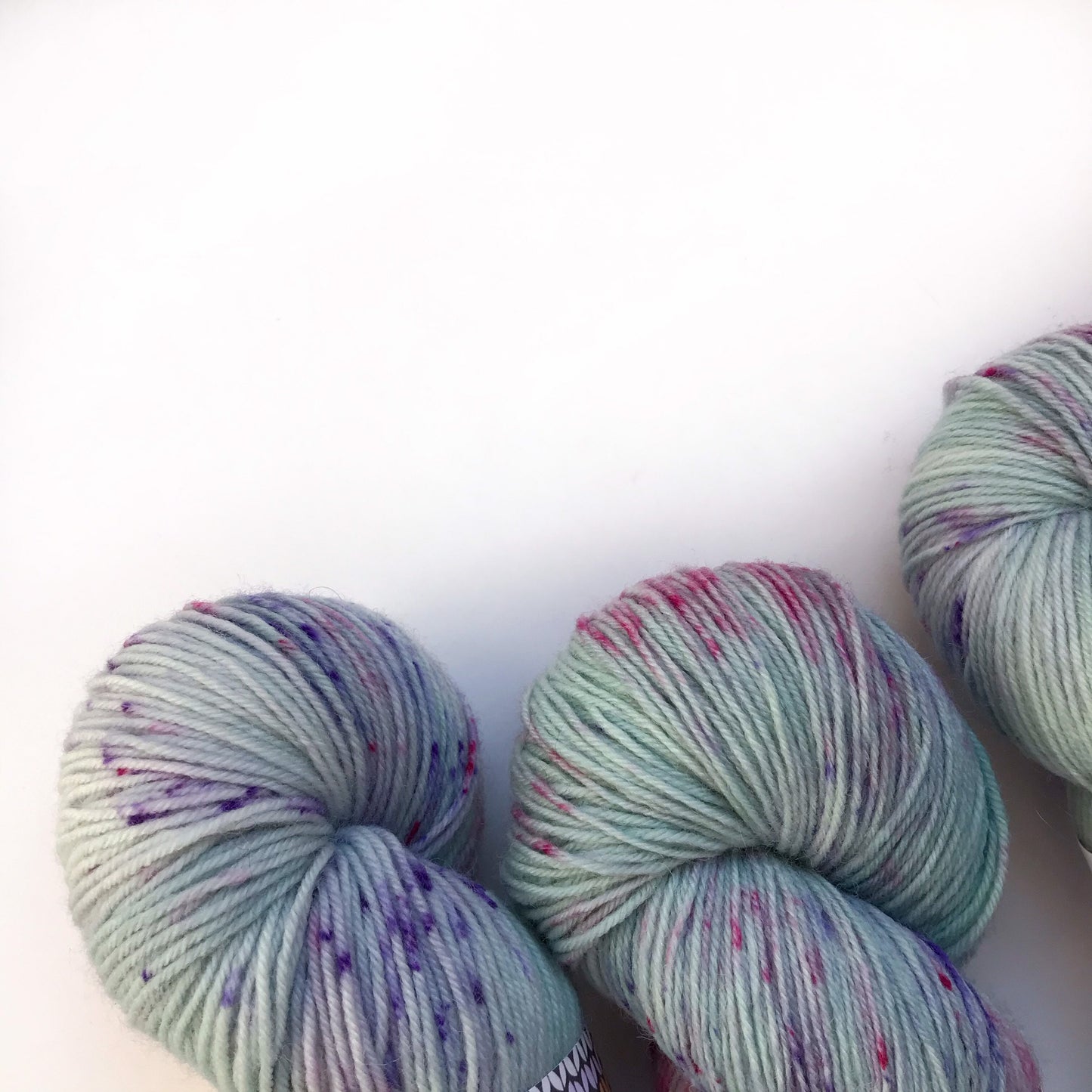 Hand Dyed SW Merino Wool Yarn: Aqua Pink Purple Speckled Fingering, "BUBBLES II"