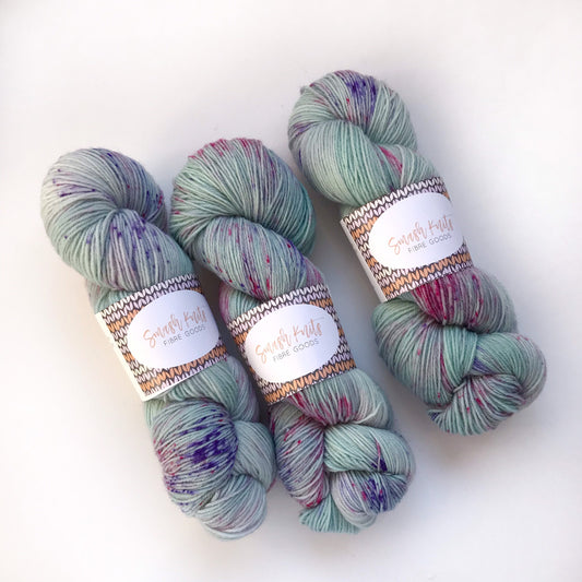 Hand Dyed SW Merino Wool Yarn: Aqua Pink Purple Speckled Fingering, "BUBBLES II"