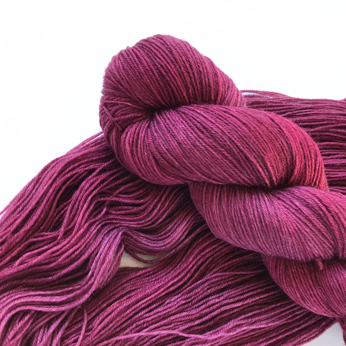 Hand Dyed Yarn “CLARET” Pink Burgundy Red Scarlet SW Merino Fingering 100g 437 yards