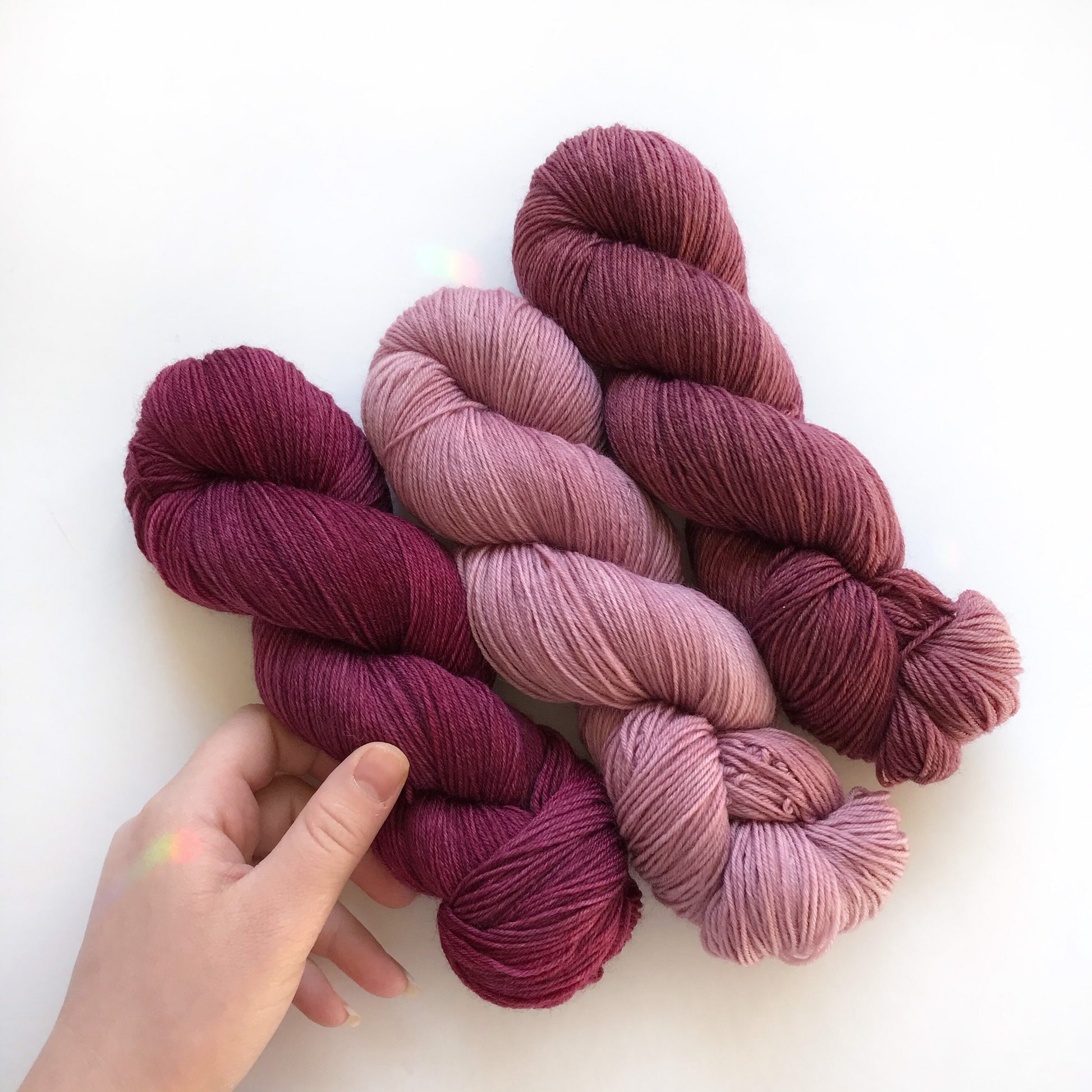 Hand Dyed Yarn “CLARET” Pink Burgundy Red Scarlet SW Merino Fingering 100g 437 yards
