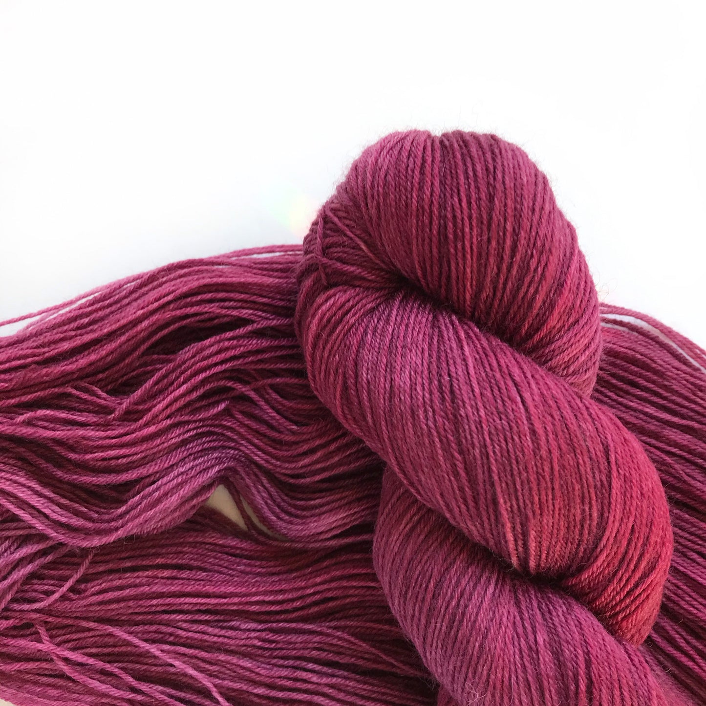 Hand Dyed Yarn “CLARET” Pink Burgundy Red Scarlet SW Merino Fingering 100g 437 yards