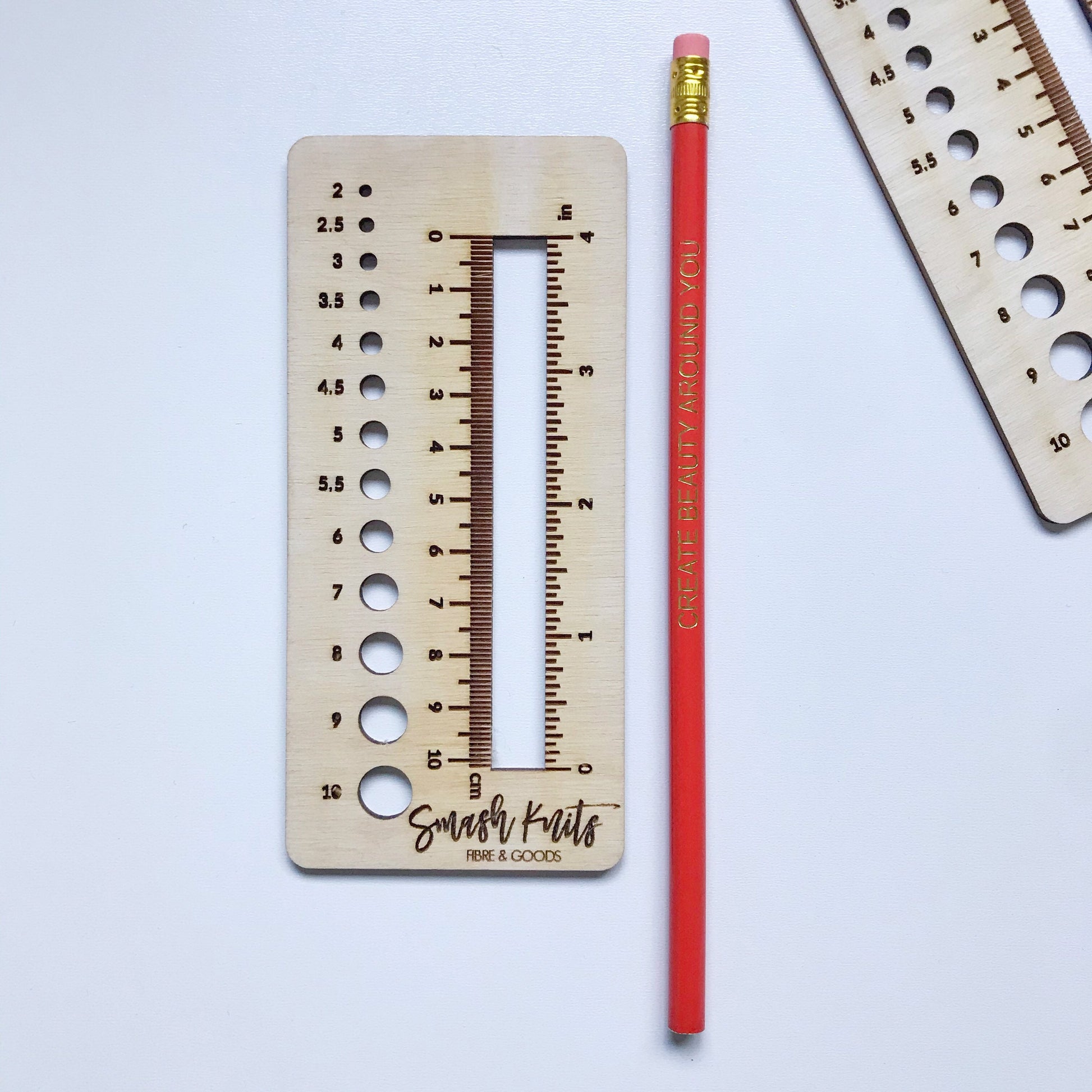 Reference Tool for Knitting and Crochet - Wooden Gauge Ruler Swatch and Needle Sizer