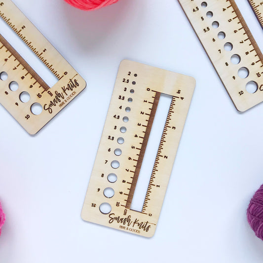 Reference Tool for Knitting and Crochet - Wooden Gauge Ruler Swatch and Needle Sizer