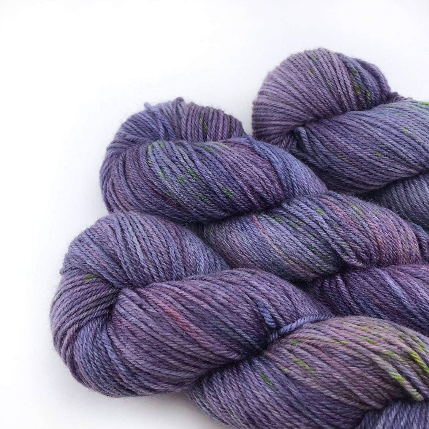 Canadian Hand Dyed Yarn “NORTHERN TOWN” Purple Blue Red Lime Variegated Speckled Superwash Merino Knitting Yarn DK Weight 100g Ready To Ship