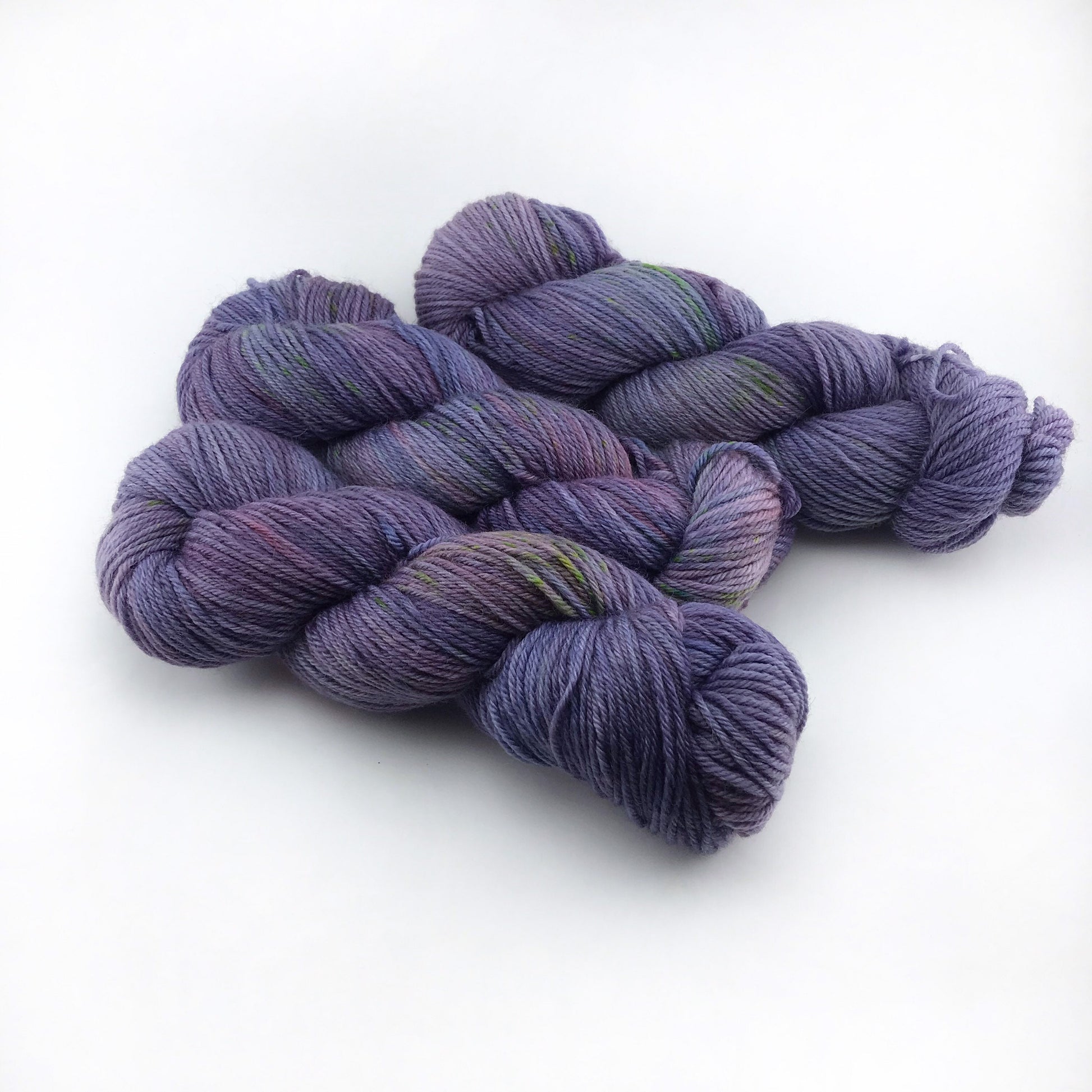 Canadian Hand Dyed Yarn “NORTHERN TOWN” Purple Blue Red Lime Variegated Speckled Superwash Merino Knitting Yarn DK Weight 100g Ready To Ship