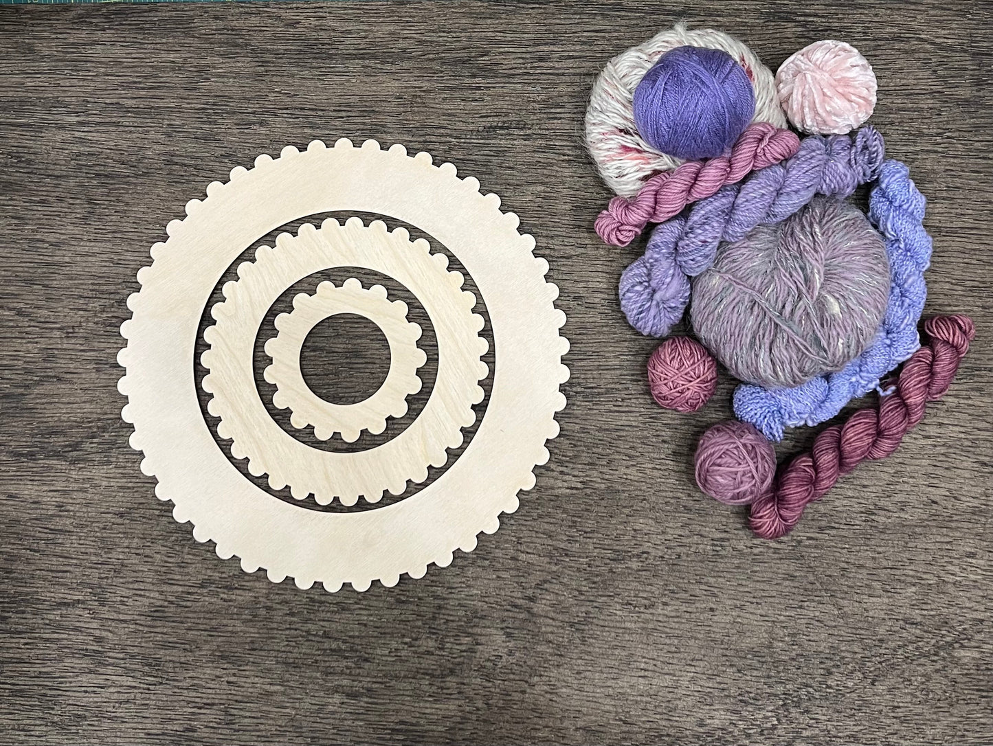 Wooden Circle Loom Weaving Set: Baltic Birch Fiber Arts Gift