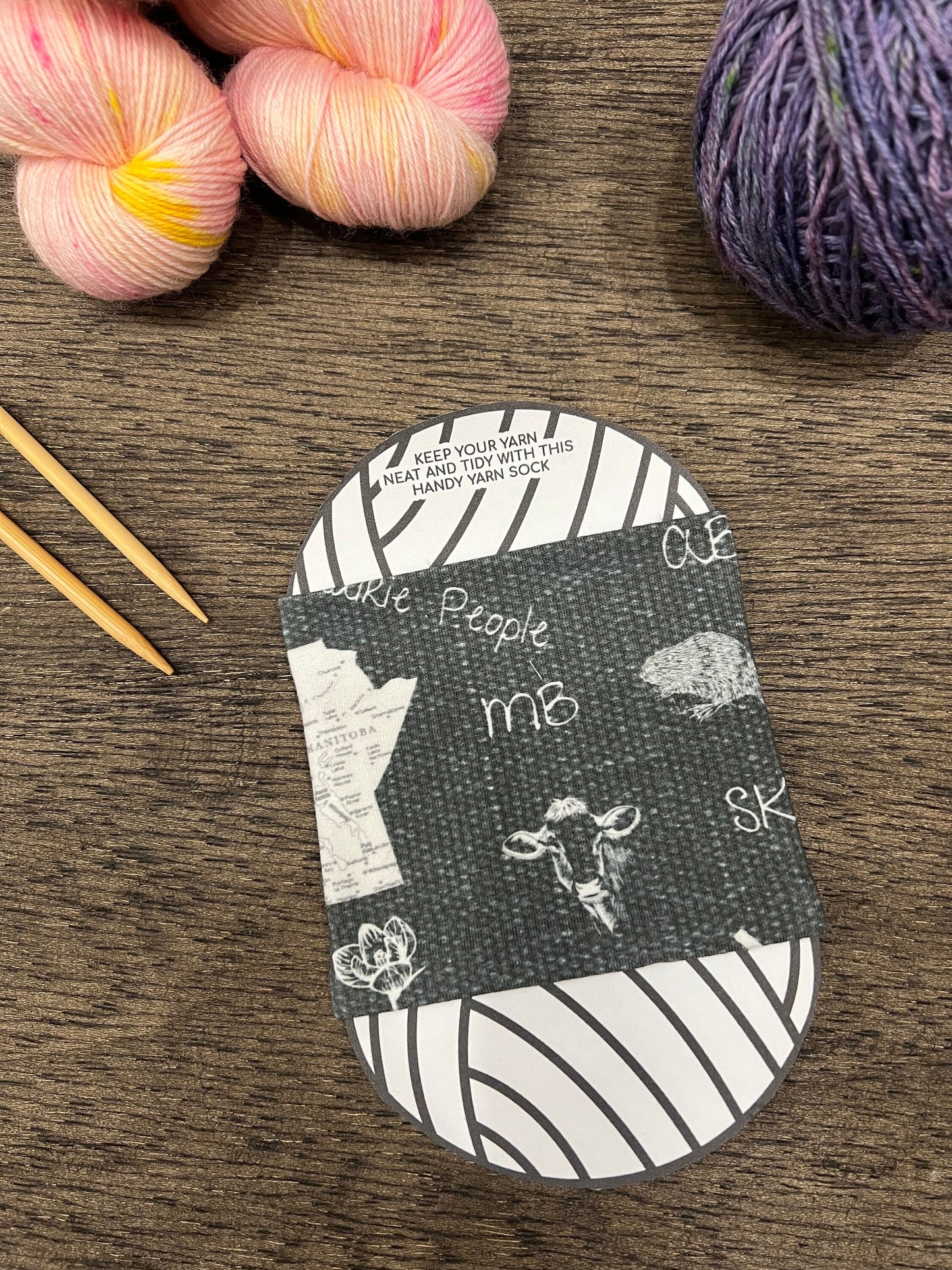 Cotton Yarn Cake Cozy: Skein Sleeve, Yarn Minder