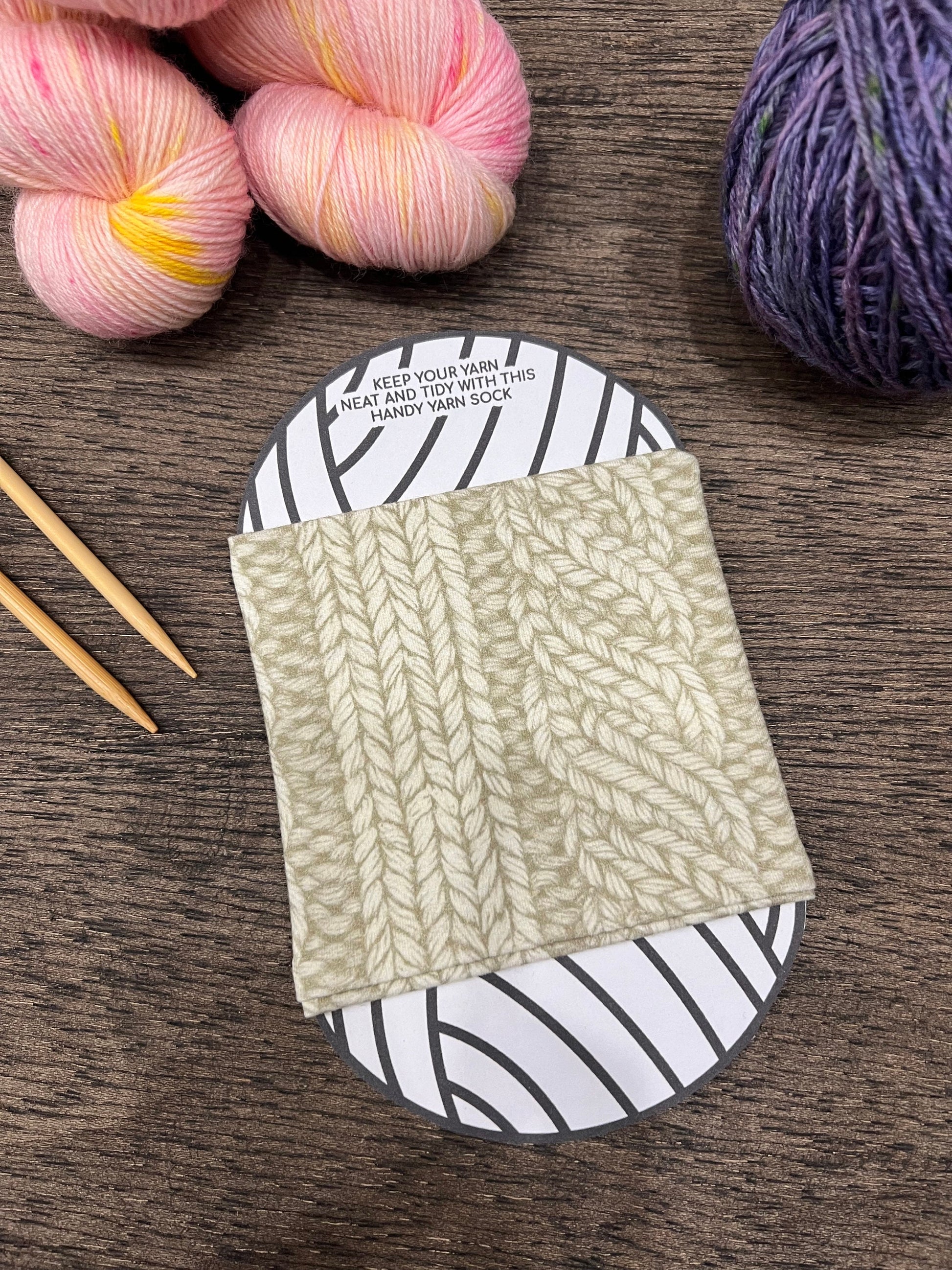 Yarn Cake Cozy: Cotton Jersey Skein Sleeve, Yarn Minder