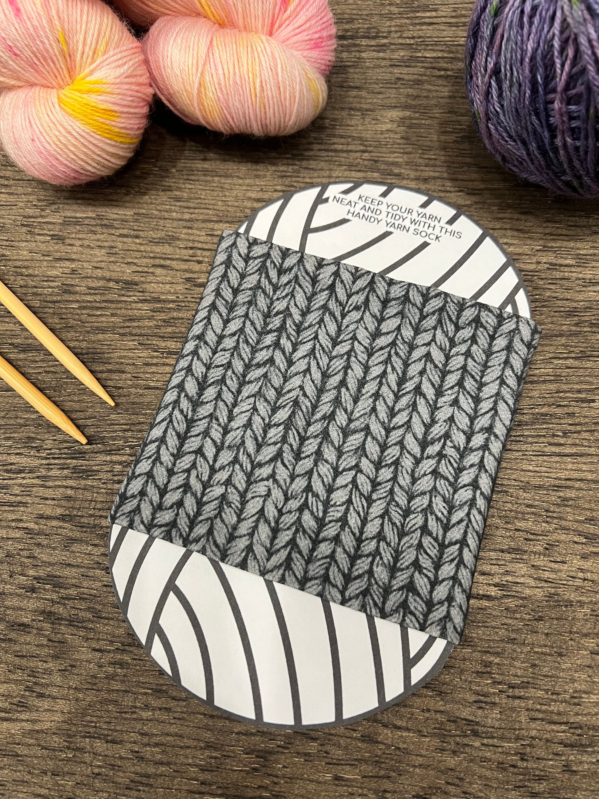 Yarn Cake Cozy: Cotton Jersey Skein Sleeve, Yarn Minder