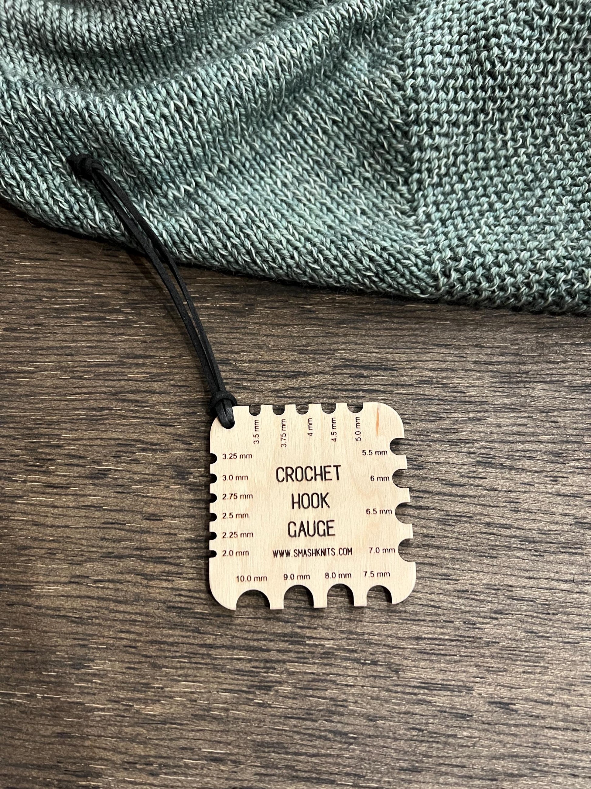 Mini Tool for Knitting Wooden Knitting Reference Card German Short Rows