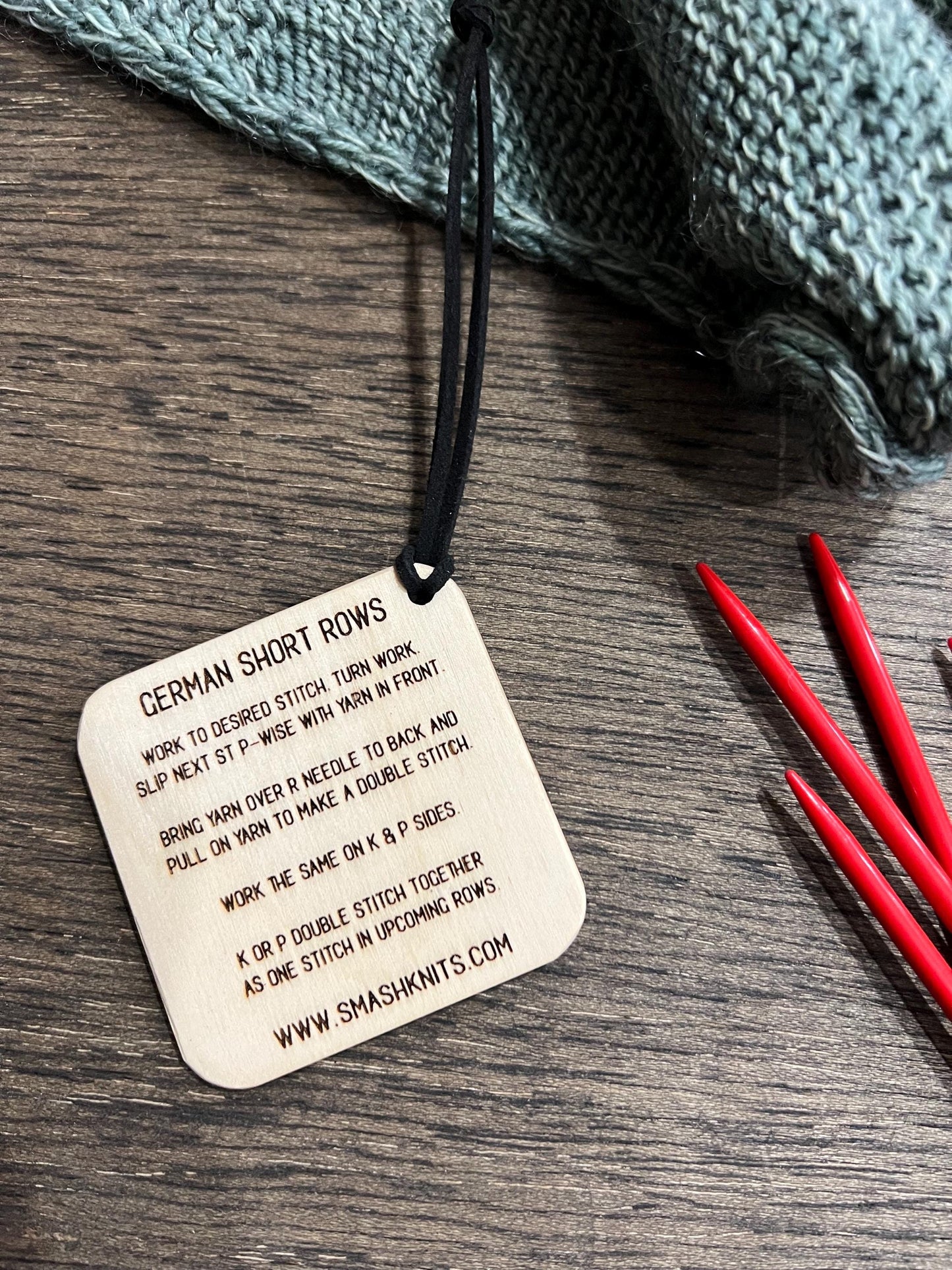 Reference Tool for Knitting Wooden Info Card - Kitchener Stitch and German Short Rows