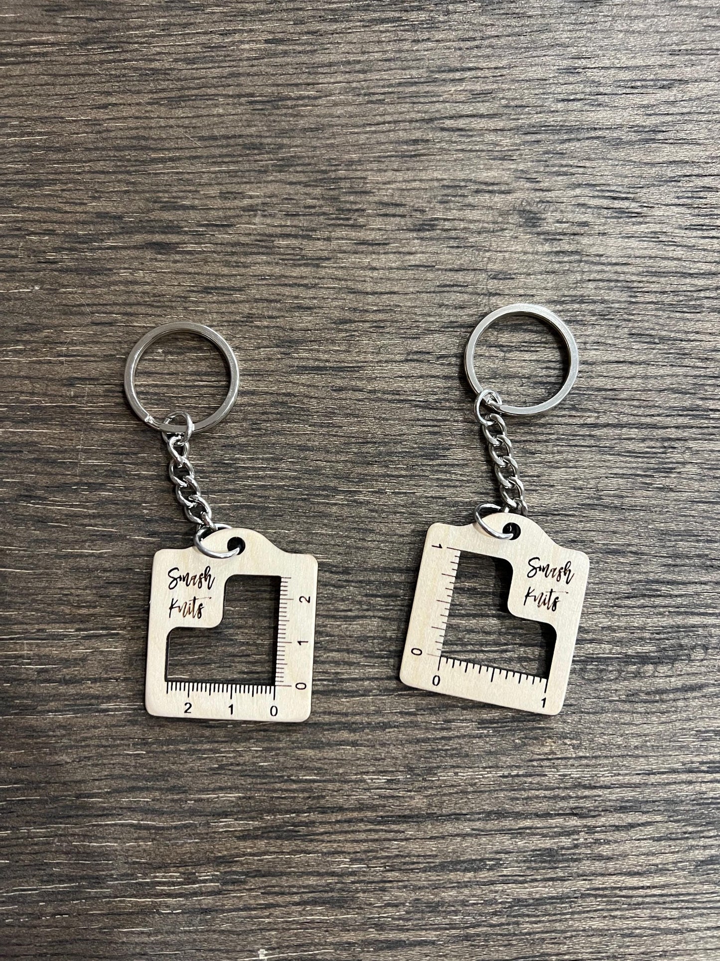 Mini Reference Tool for Knitting and Crochet Wooden Info Card - Mini Gauge Swatch Keychain