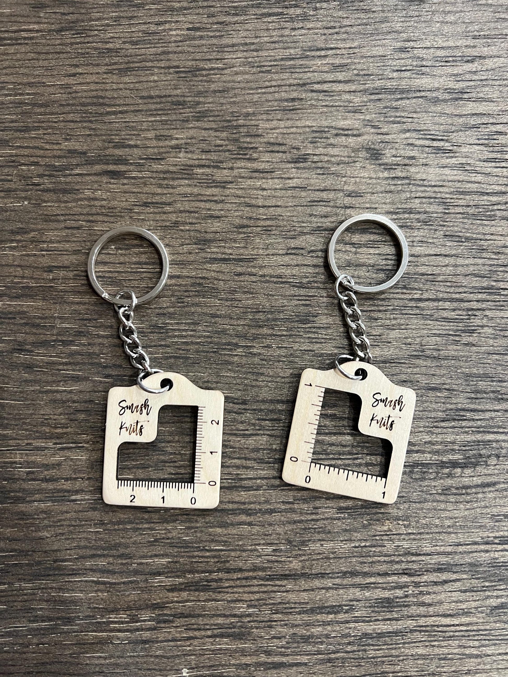 Mini Reference Tool for Knitting and Crochet Wooden Info Card - Mini Gauge Swatch Keychain