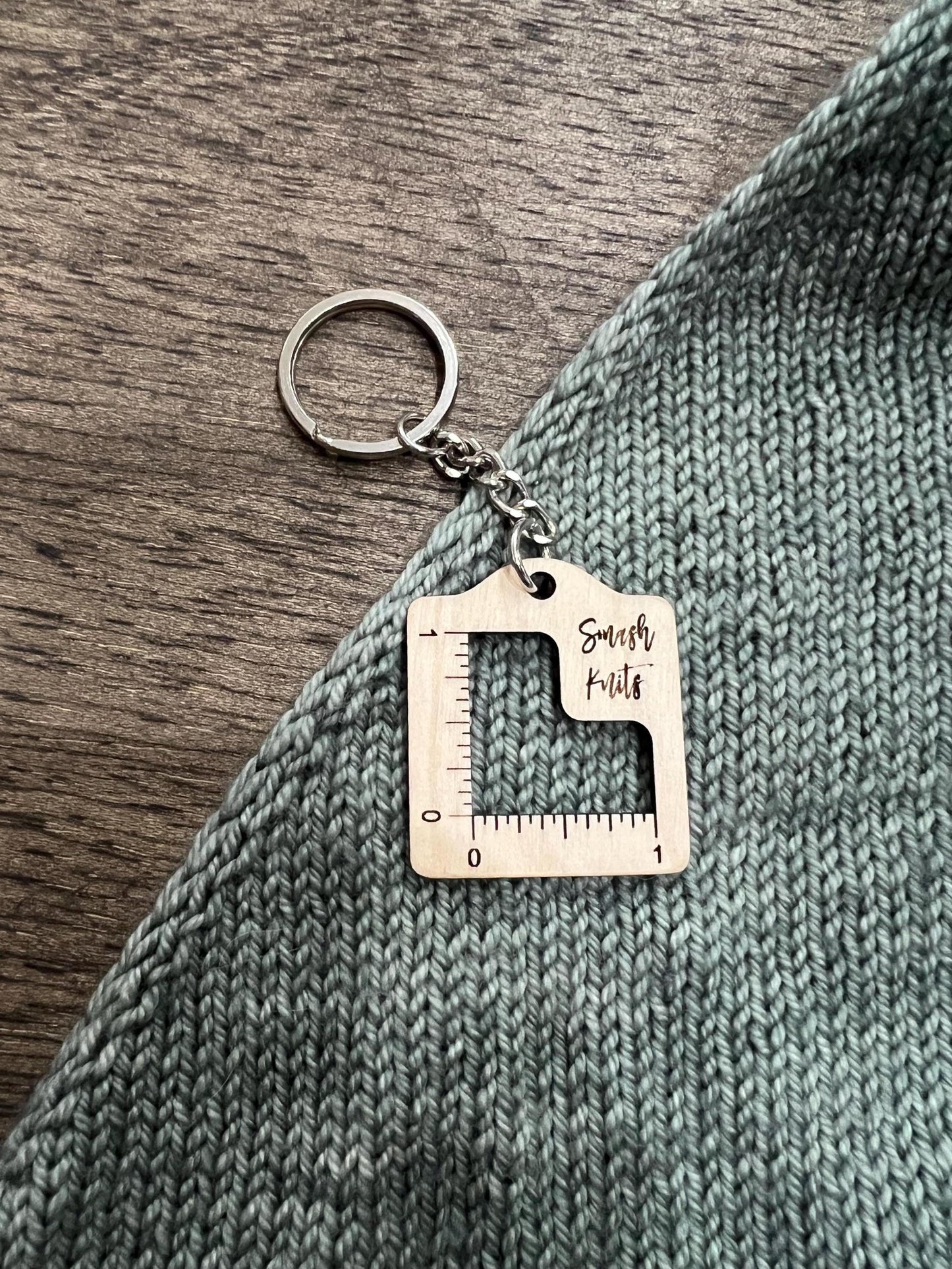 Mini Reference Tool for Knitting and Crochet Wooden Info Card - Mini Gauge Swatch Keychain