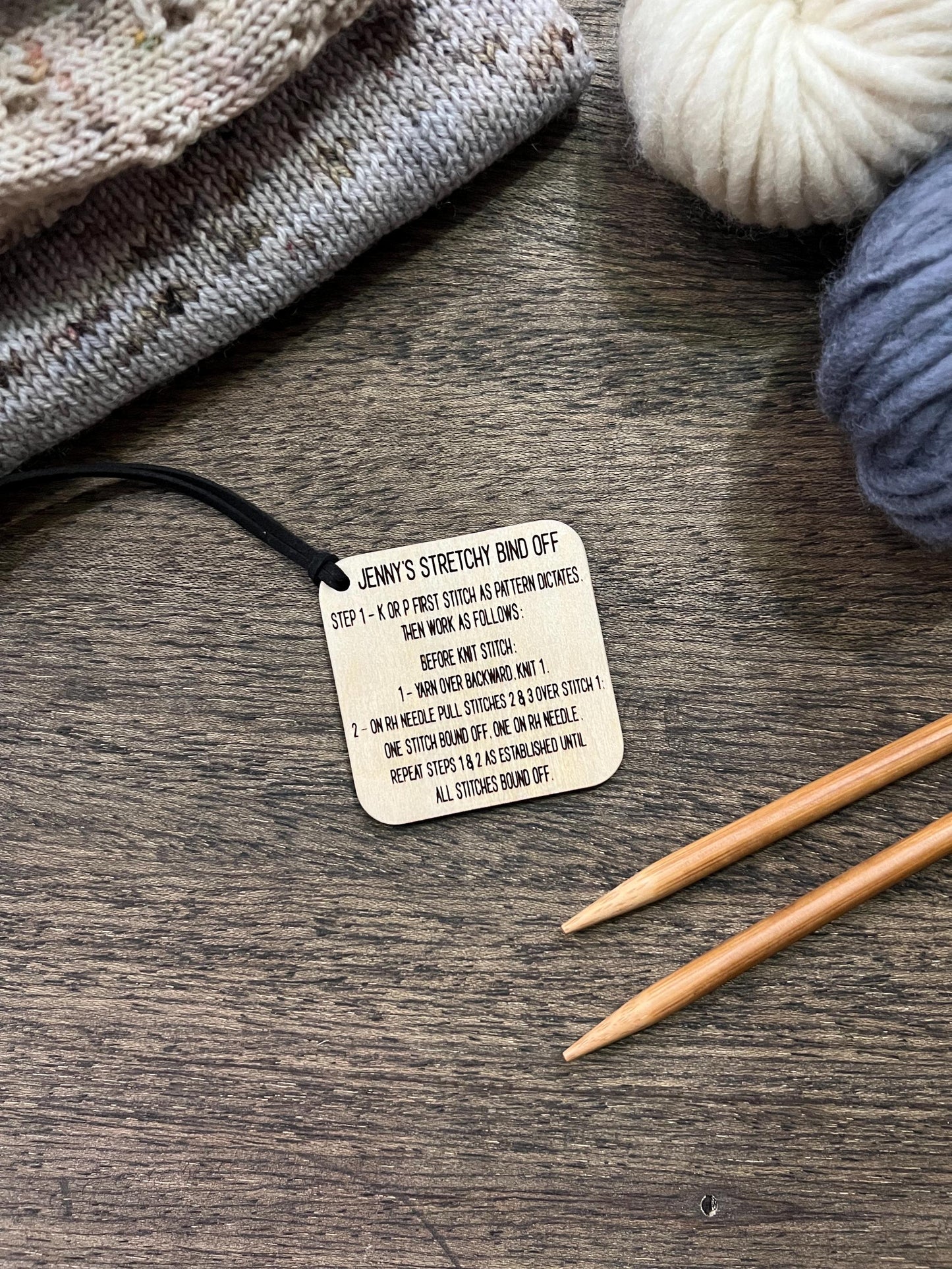 Mini Reference Tool for Knitting Wooden Info Card - Jenny’s Stretchy Bind Off