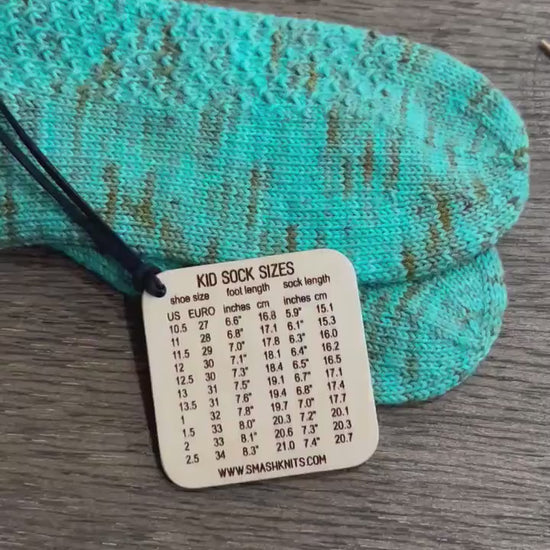 Wooden Knitter’s Reference Card Sock Sizes - Kids and Big Kids