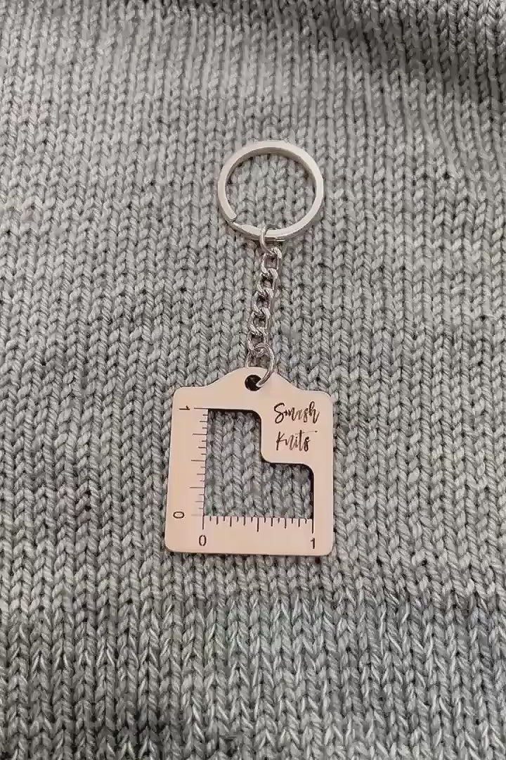 Mini Reference Tool for Knitting and Crochet Wooden Info Card - Mini Gauge Swatch Keychain