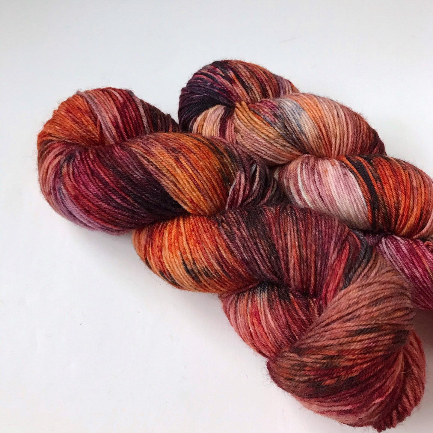 CRUNCHING LEAVES Burgundy Orange Navy Cream SS