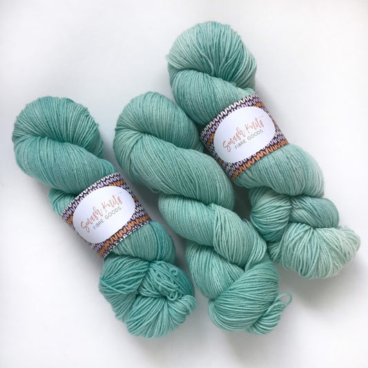 ROBIN'S EGG - Green Blue Teal Aqua Mint Tonal DK