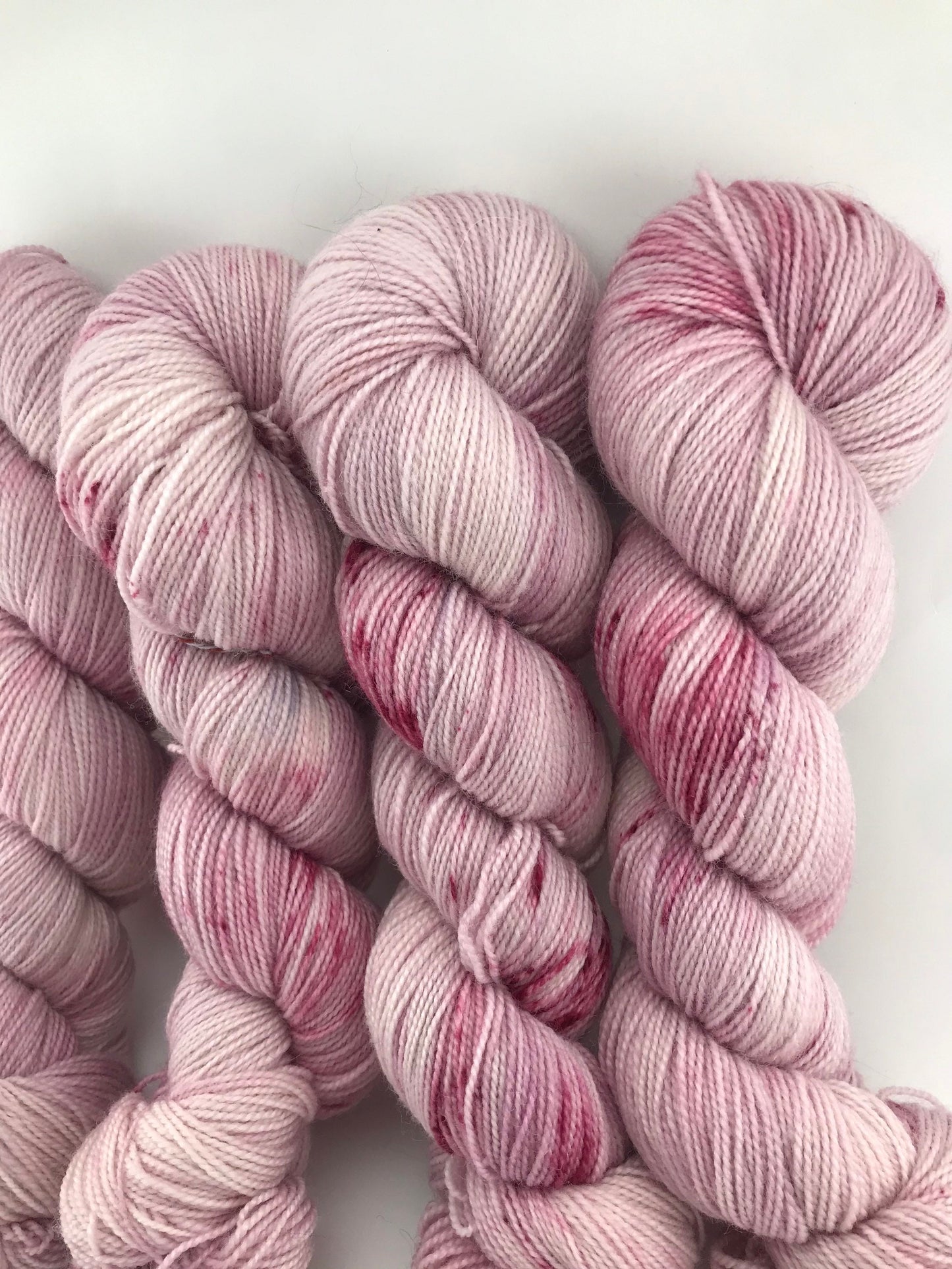 NOSTALGIA - Pink Burgundy BFL High Twist