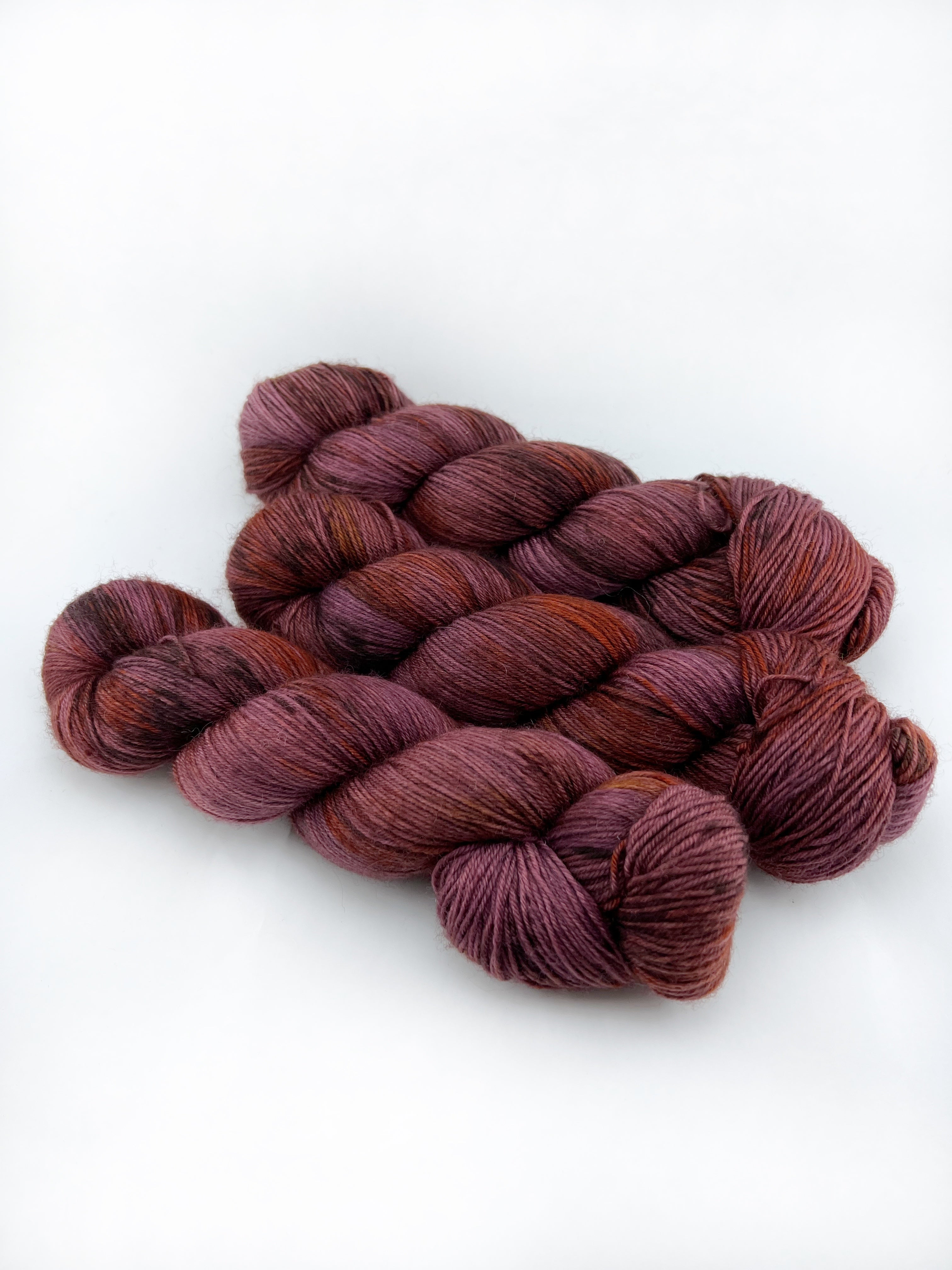 OOAK #6 - Red Rust Mauve Moody Variegated SUS – Smash Knits