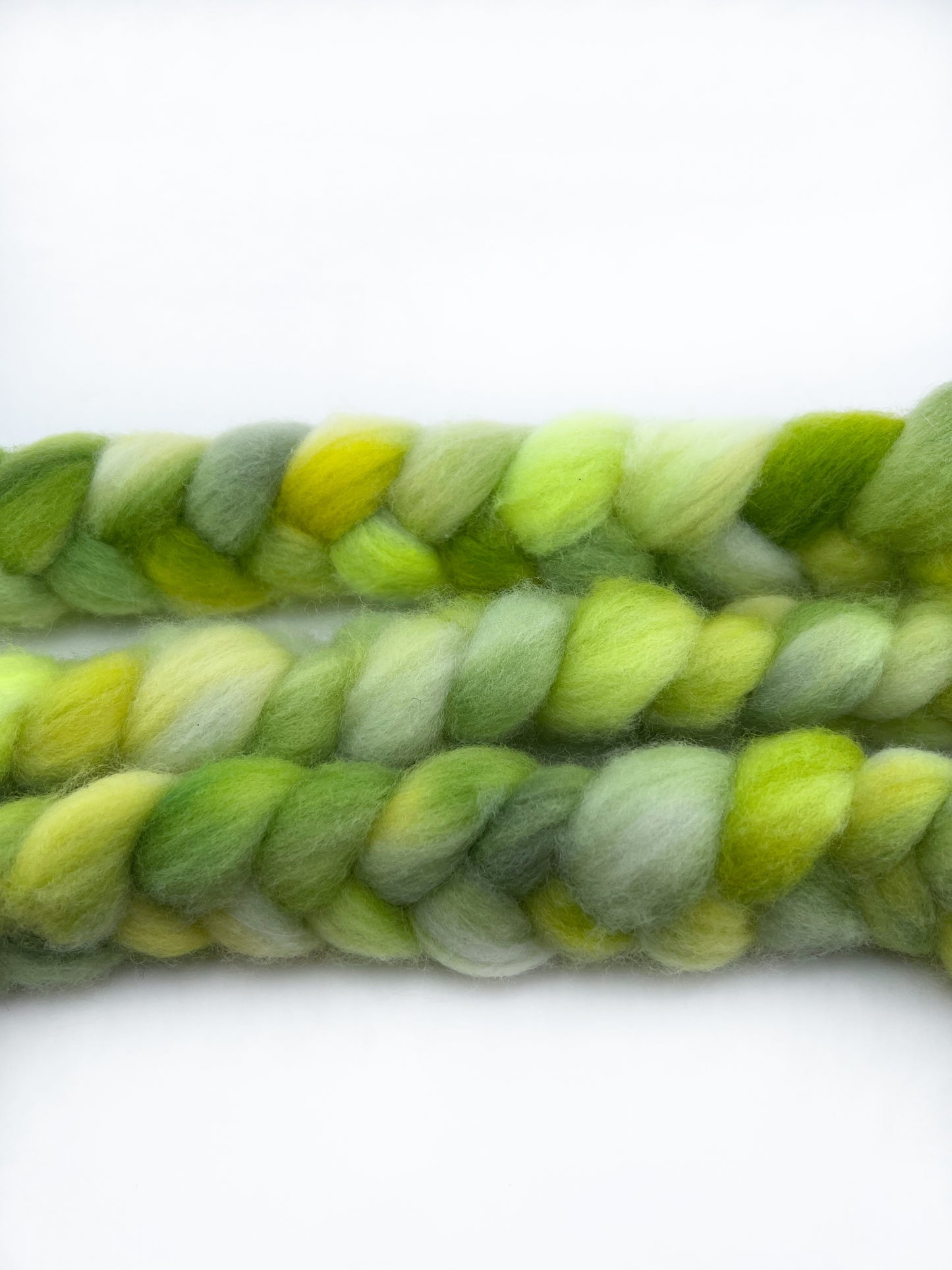 LEMON Hand Dyed Spinning Fibre Green Yellow Polwarth Top Non Superwash